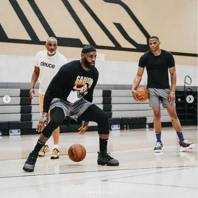 U21联赛综述：西海岸16-1狂胜昆明，争冠组英博、浙江4连胜（U21联赛盘点：西海岸16-1横扫昆明，争冠组英博与浙江豪取四连胜）