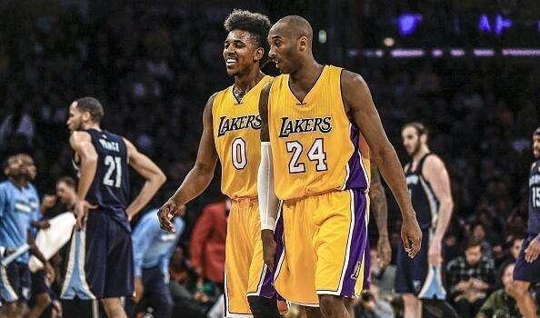 NBA季后赛精彩比赛瞬间（NBA季后赛高光瞬间集锦）