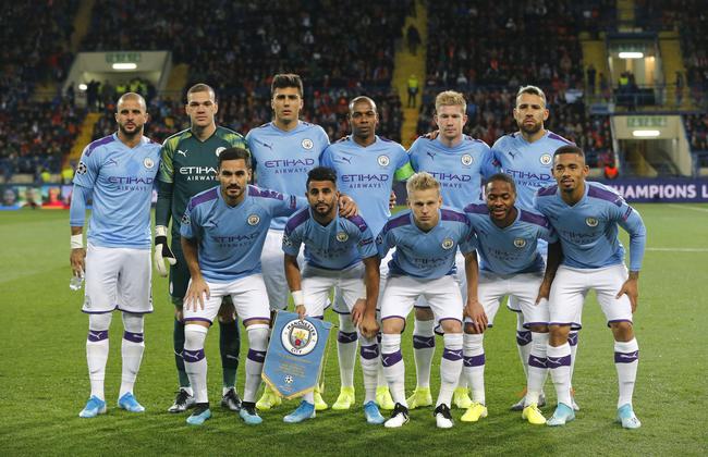 2025中足联颁奖会：泰山外援卡扎伊什维利获中超最佳球员（2025中足联颁奖典礼：泰山外援卡扎伊什维利荣膺中超最佳球员）